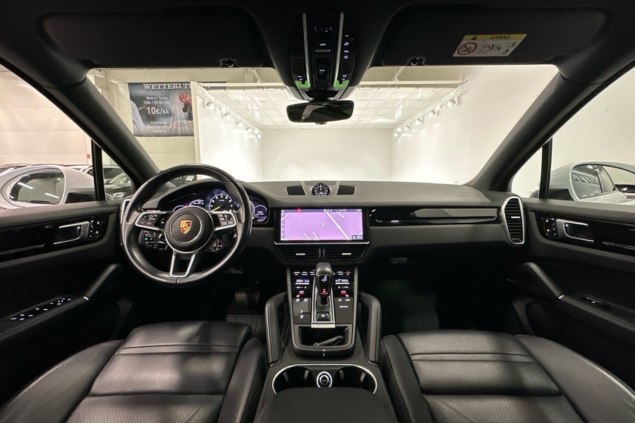 Porsche Cayenne vaihtoauto