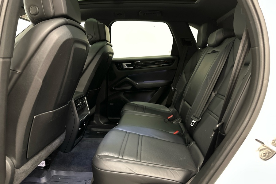 Porsche Cayenne vaihtoauto