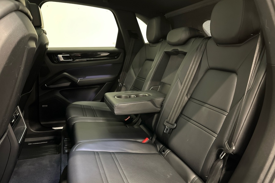 Porsche Cayenne vaihtoauto