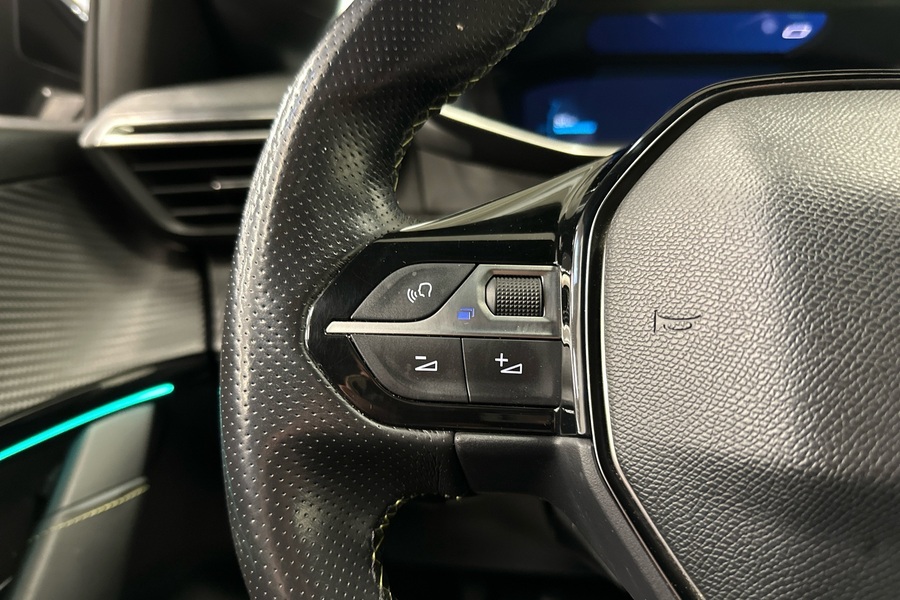 Peugeot e-208 vaihtoauto