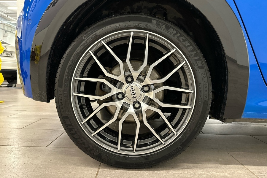 Peugeot e-208 vaihtoauto