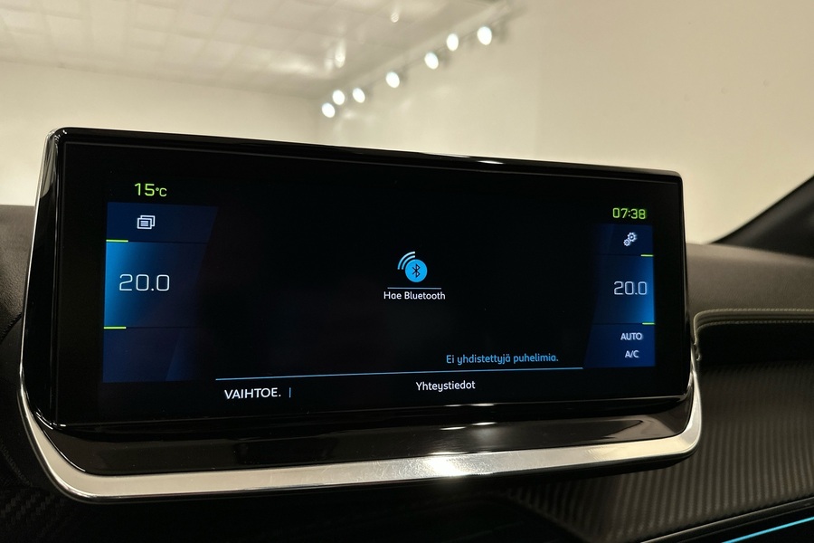 Peugeot e-208 vaihtoauto