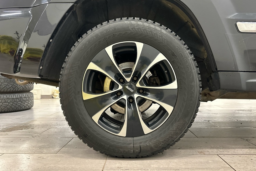 Jeep Grand Cherokee vaihtoauto