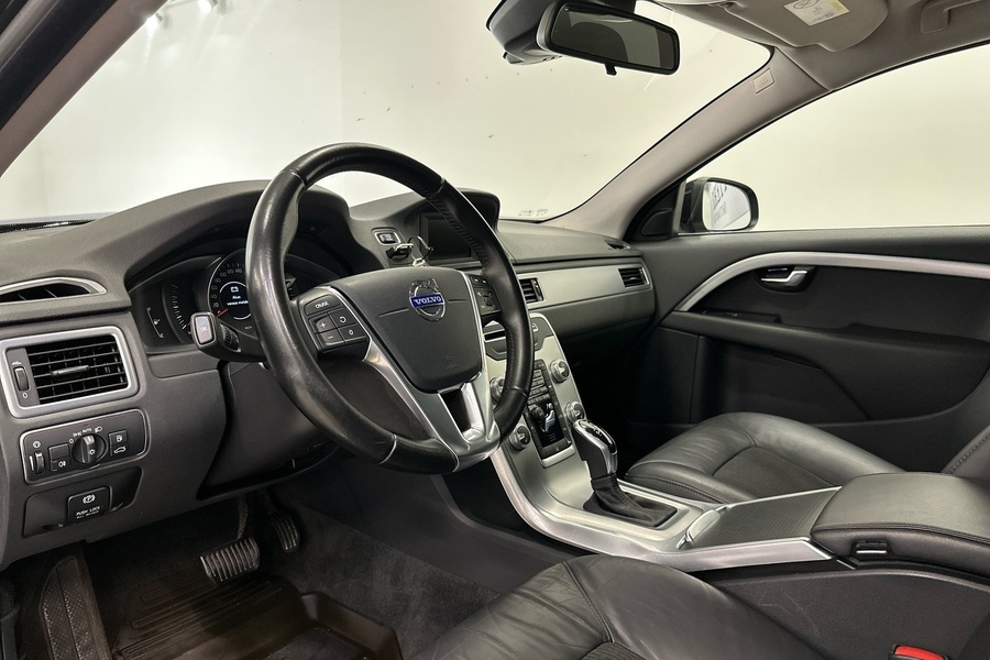 Volvo V70 vaihtoauto