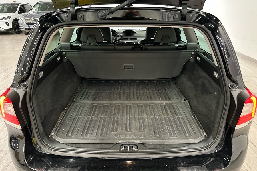 Volvo V70 vaihtoauto