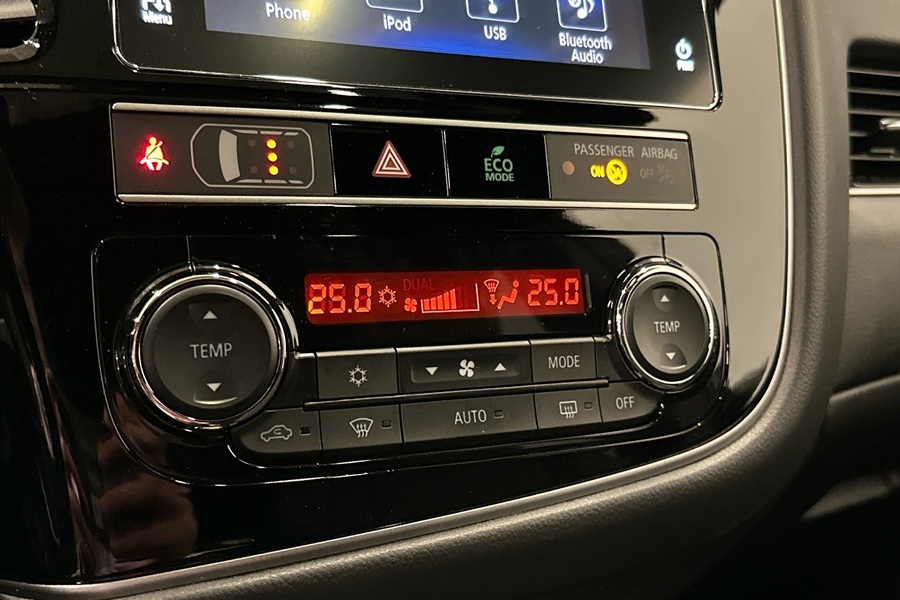 Mitsubishi Outlander PHEV vaihtoauto