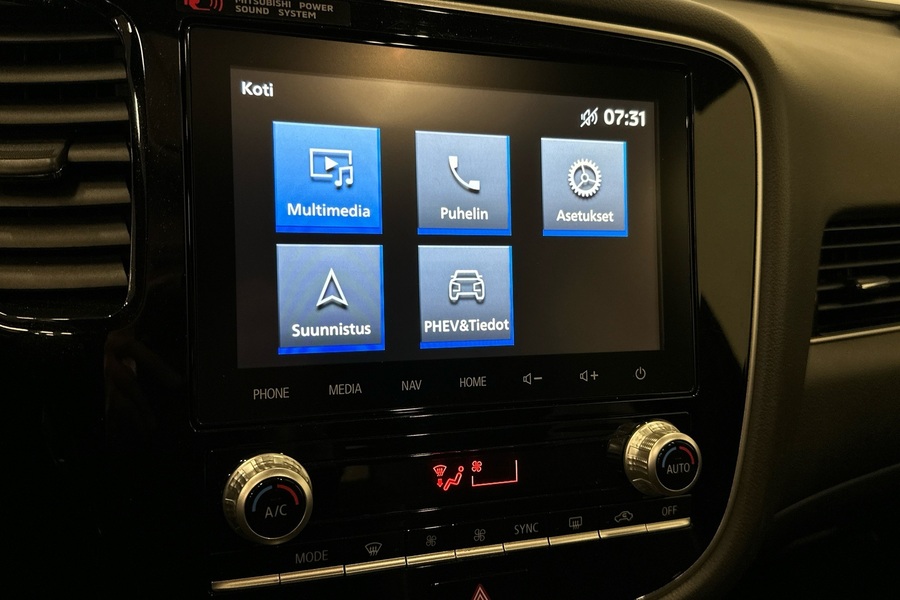 Mitsubishi Outlander PHEV vaihtoauto