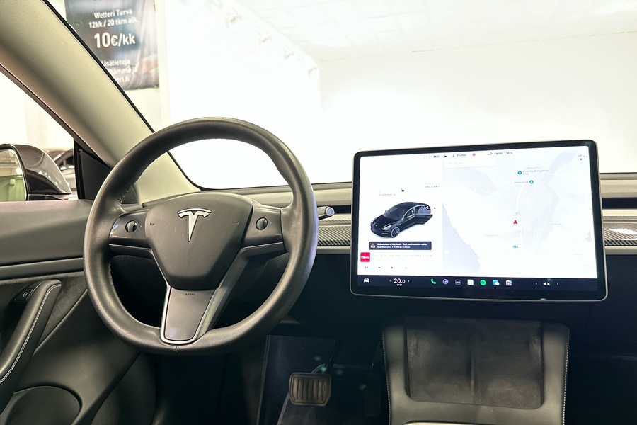 Tesla Model 3 vaihtoauto
