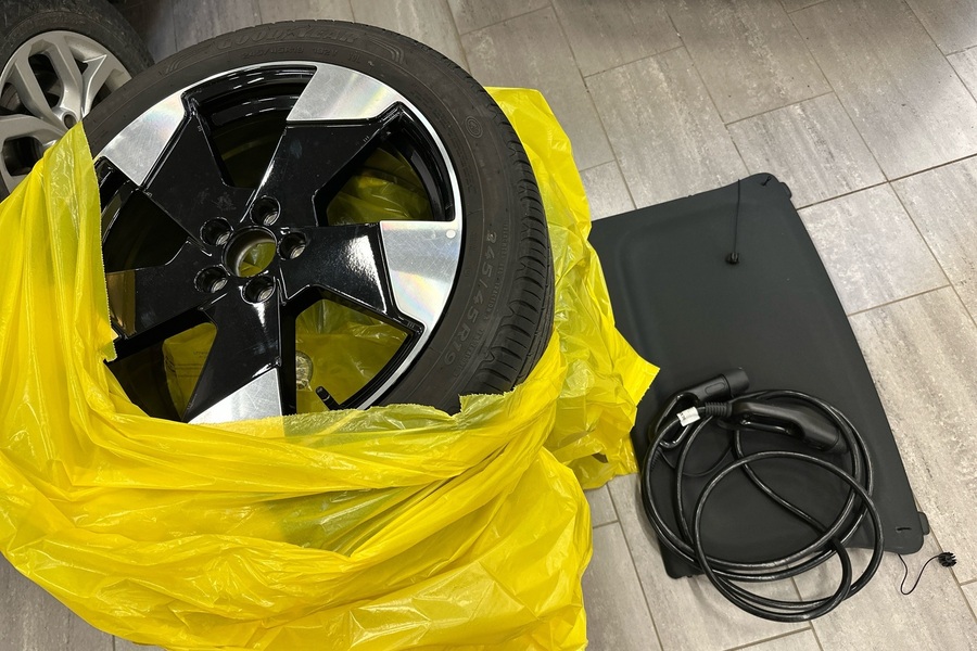 Volvo EX30 vaihtoauto