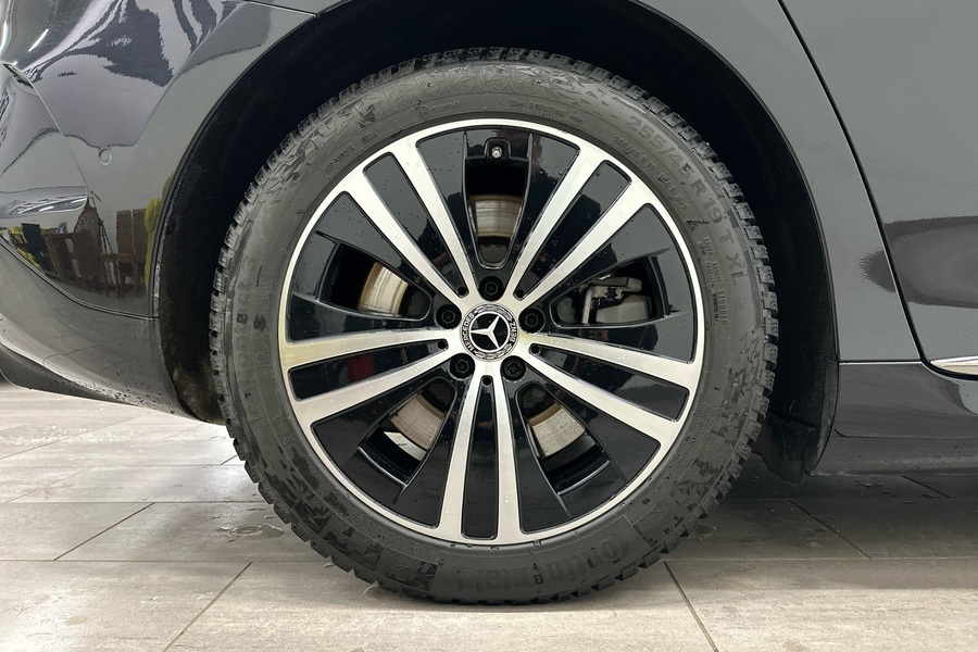 Mercedes-Benz EQE vaihtoauto