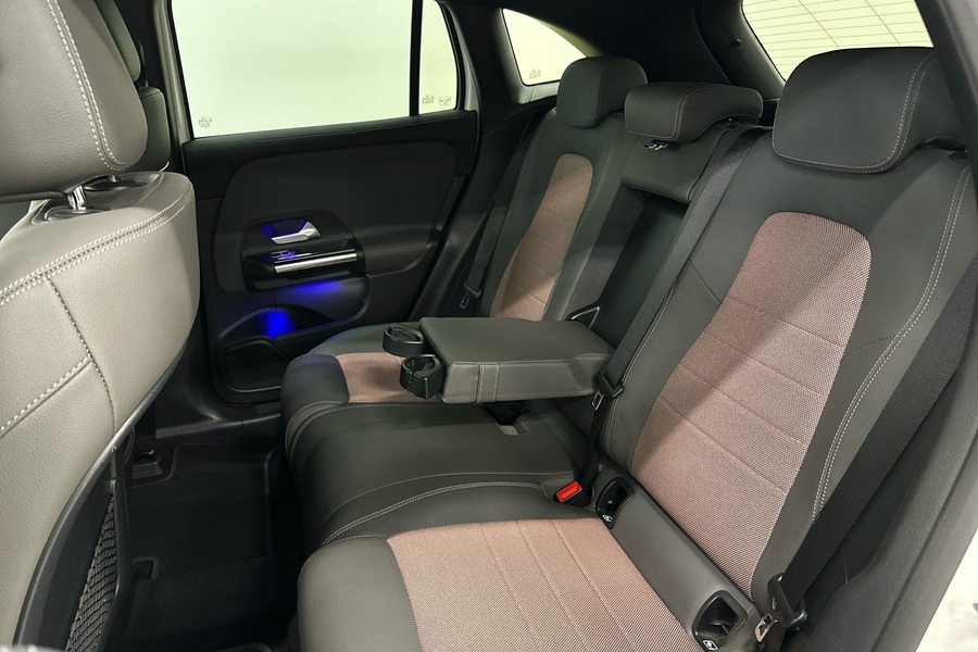 Mercedes-Benz EQA vaihtoauto