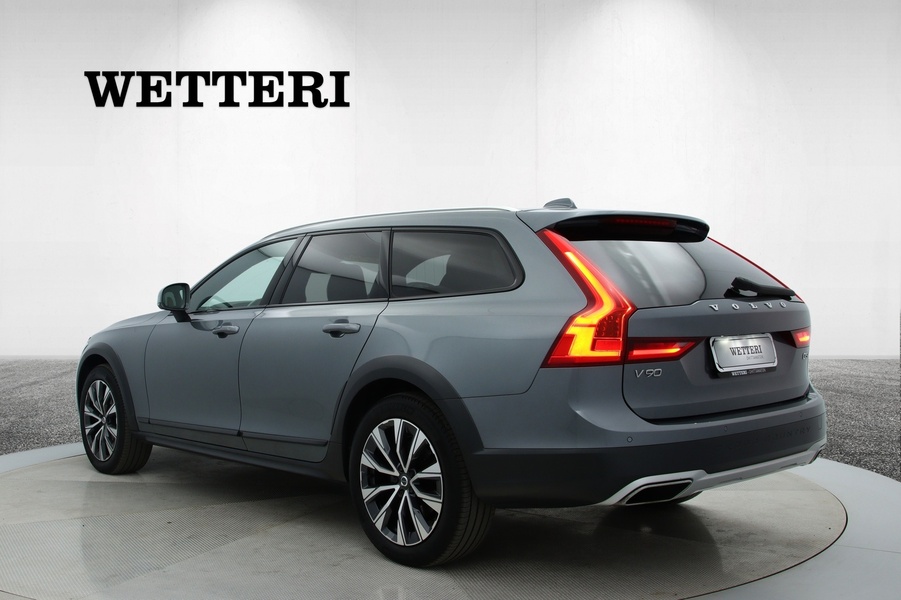 Volvo V90 Cross Country vaihtoauto