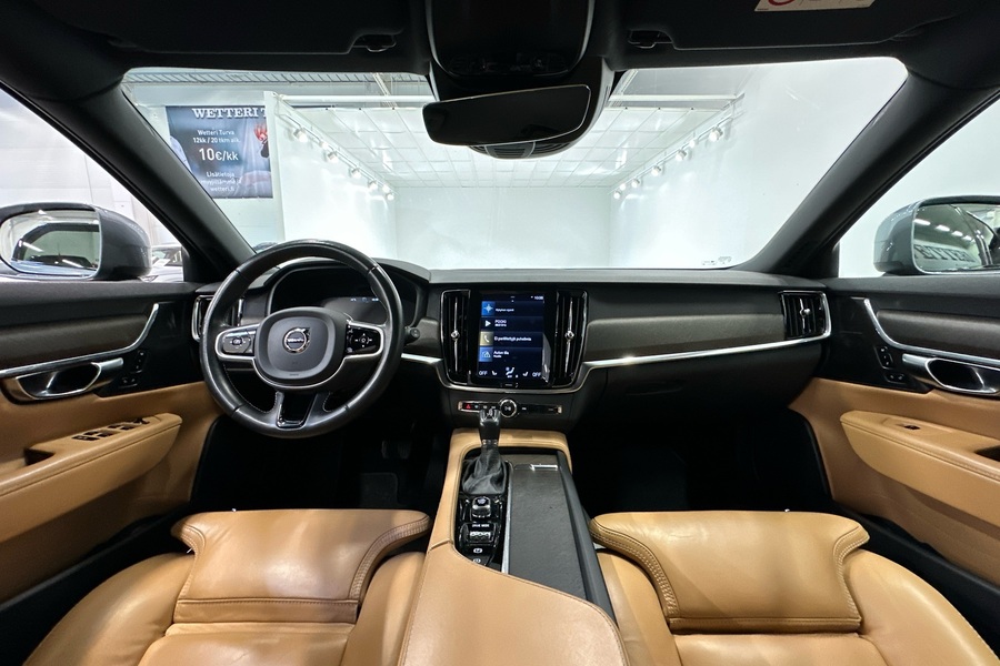 Volvo V90 Cross Country vaihtoauto
