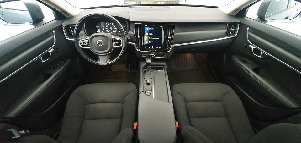 Volvo V90 Cross Country vaihtoauto