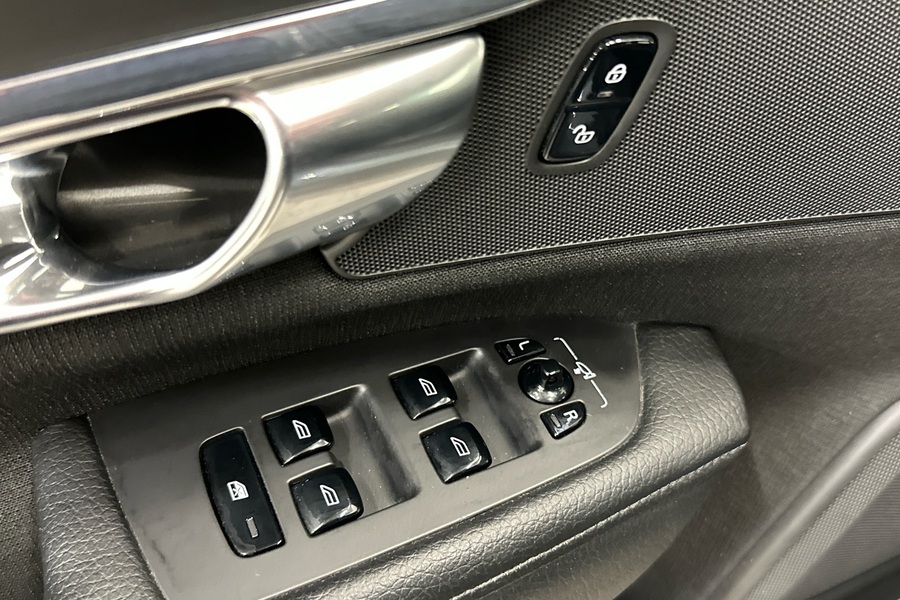 Volvo V90 Cross Country vaihtoauto