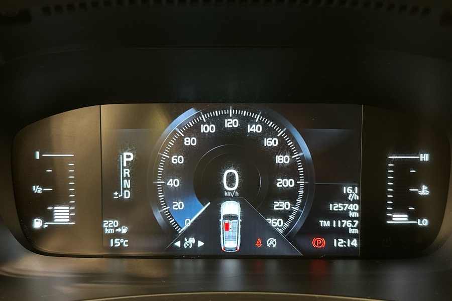 Volvo V90 Cross Country vaihtoauto