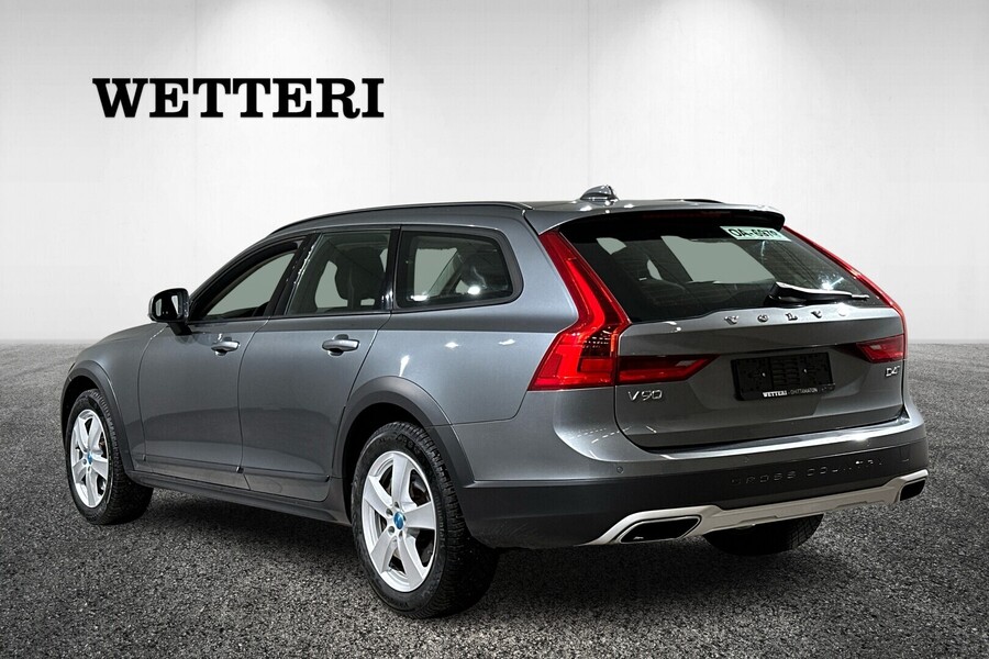 Volvo V90 Cross Country vaihtoauto