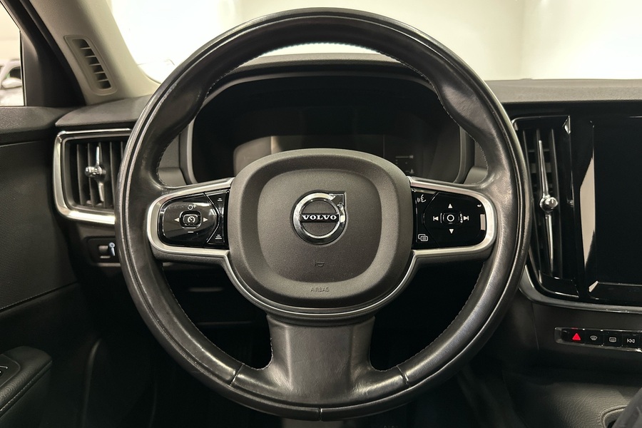 Volvo V90 Cross Country vaihtoauto
