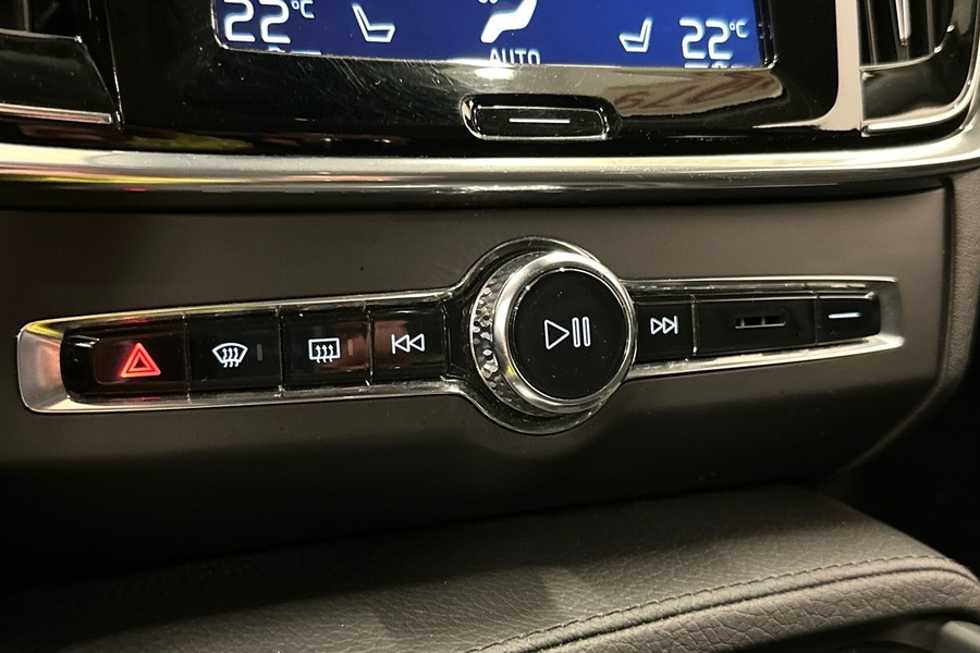 Volvo V90 Cross Country vaihtoauto