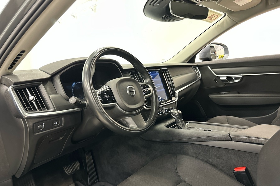 Volvo V90 Cross Country vaihtoauto