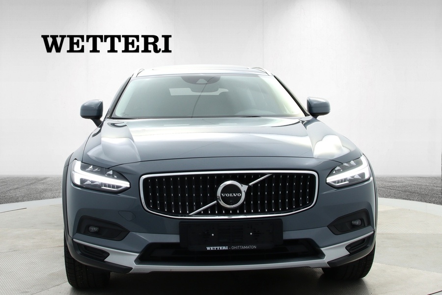 Volvo V90 Cross Country vaihtoauto