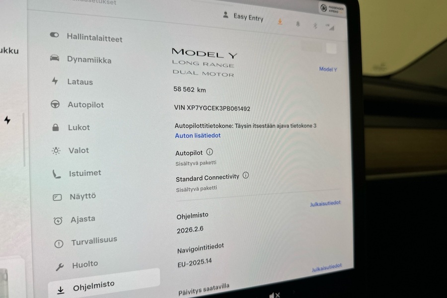 Tesla Model Y vaihtoauto