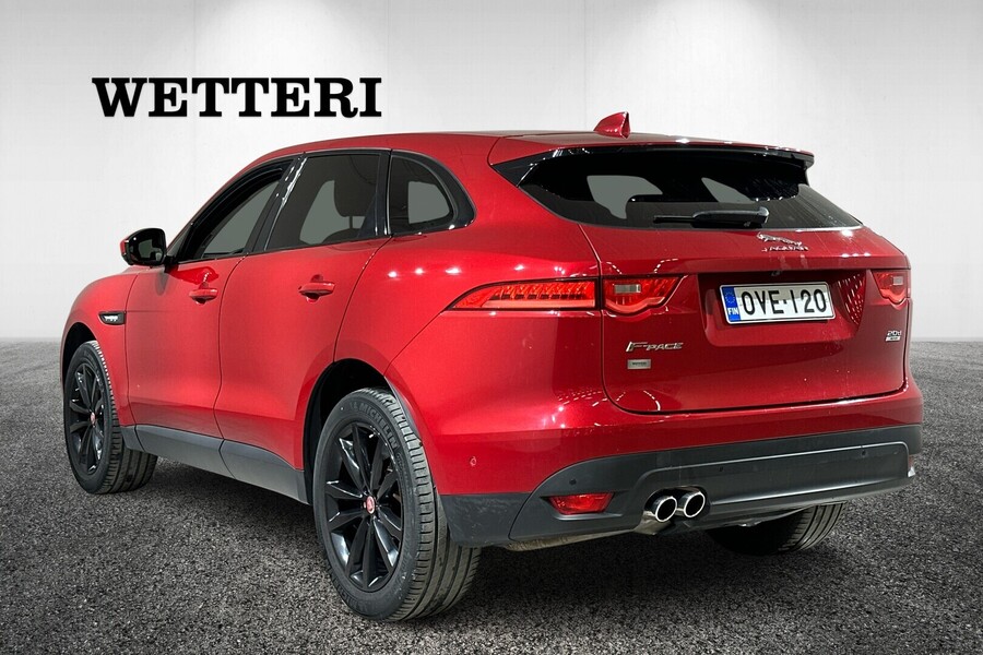 Jaguar F-PACE vaihtoauto