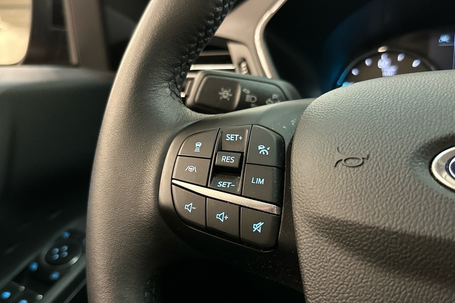 Ford Kuga vaihtoauto