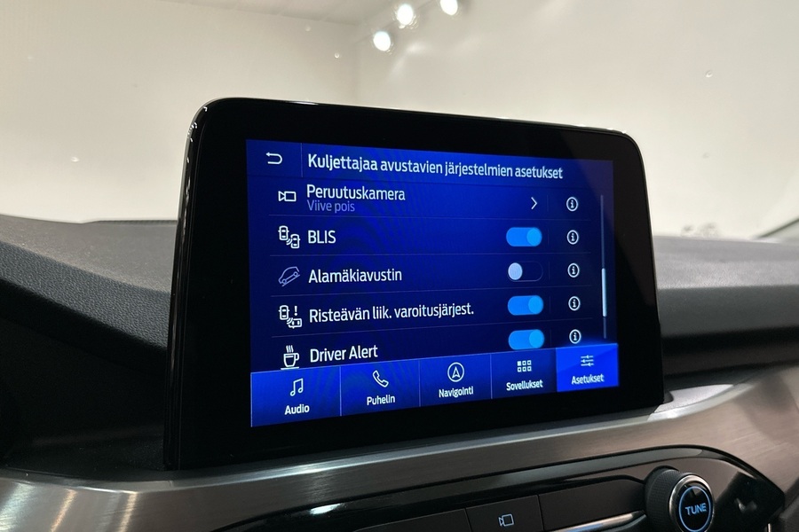 Ford Kuga vaihtoauto