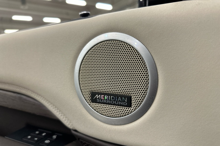 Land Rover Discovery vaihtoauto