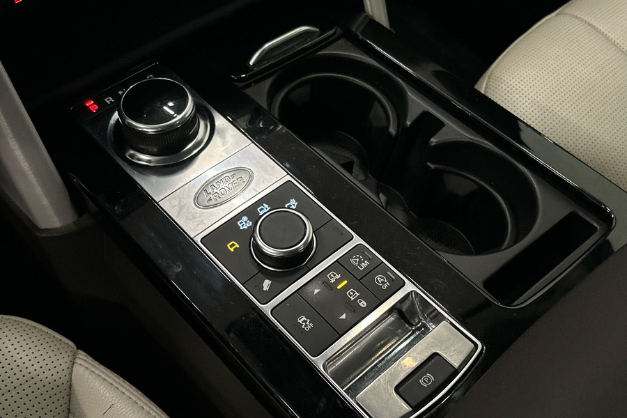 Land Rover Discovery vaihtoauto