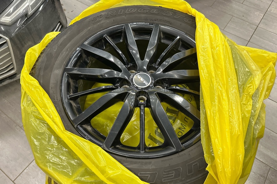 Land Rover Discovery vaihtoauto