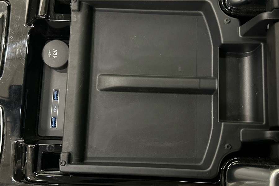 Land Rover Discovery vaihtoauto