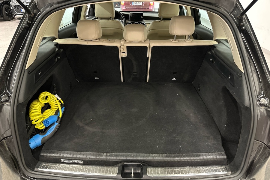 Mercedes-Benz GLC vaihtoauto