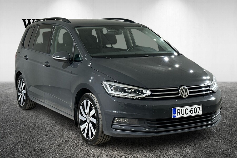 Volkswagen Touran vaihtoauto