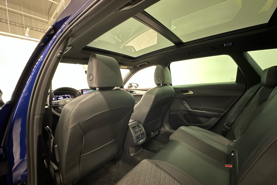 SEAT Leon Sportstourer vaihtoauto