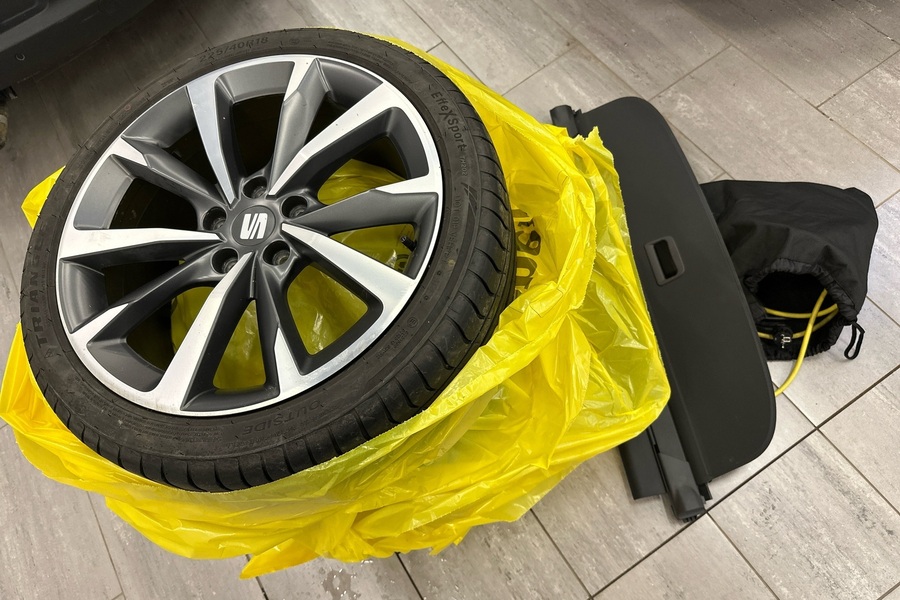 SEAT Leon Sportstourer vaihtoauto