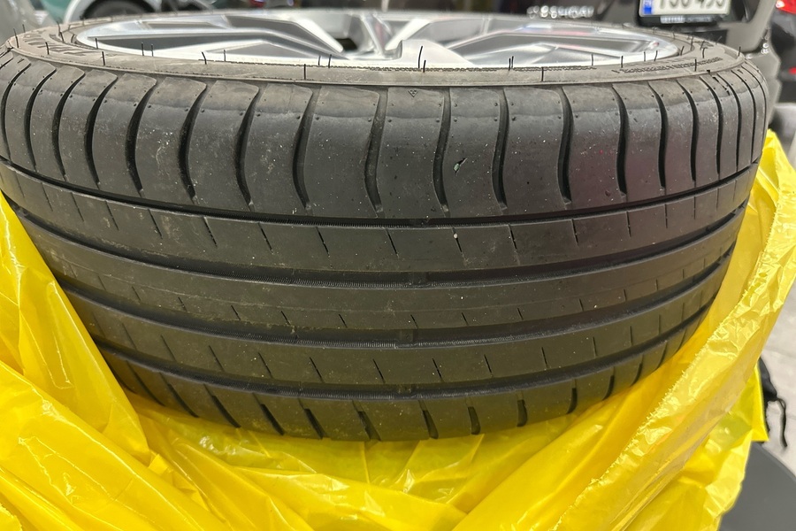 SEAT Leon Sportstourer vaihtoauto