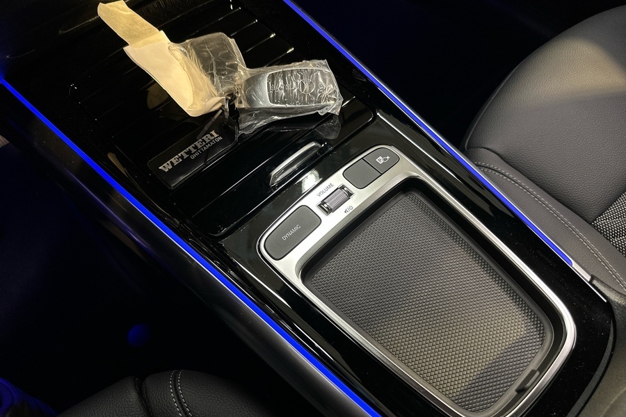 Mercedes-Benz EQA vaihtoauto