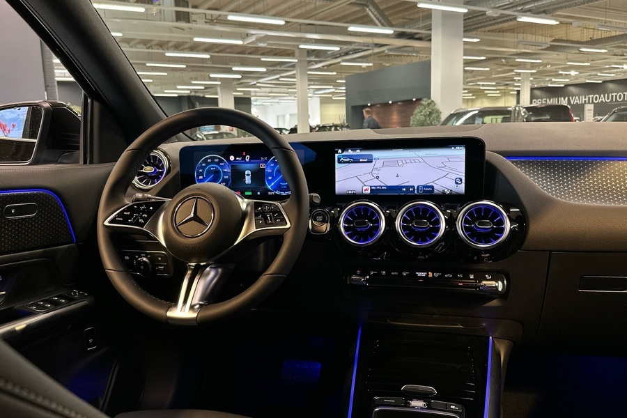 Mercedes-Benz EQA vaihtoauto