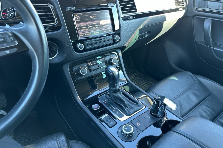 Volkswagen Touareg vaihtoauto