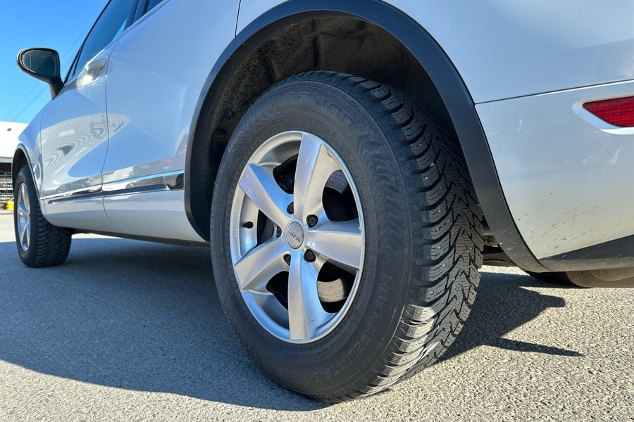 Volkswagen Touareg vaihtoauto