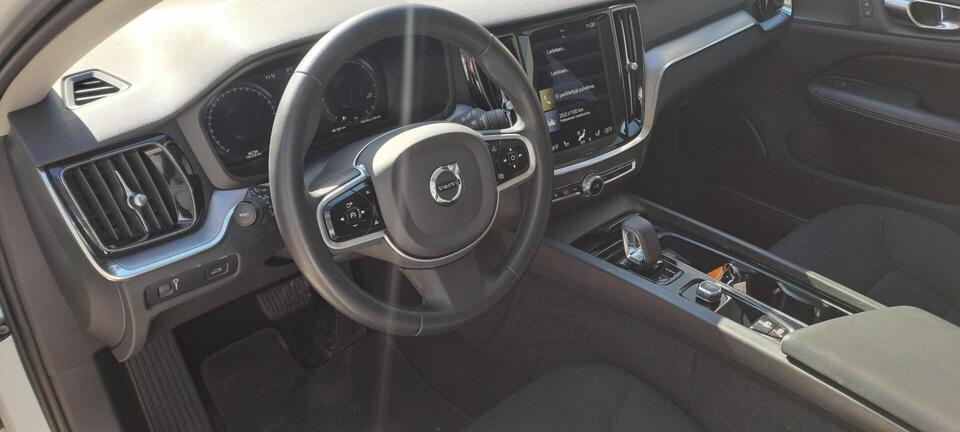 Volvo V60 Cross Country vaihtoauto