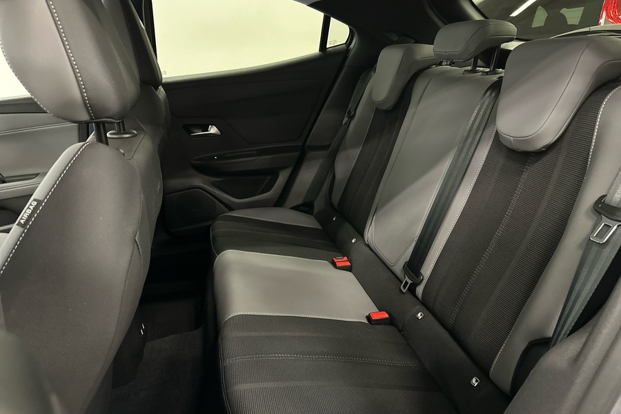 Opel Mokka-e vaihtoauto