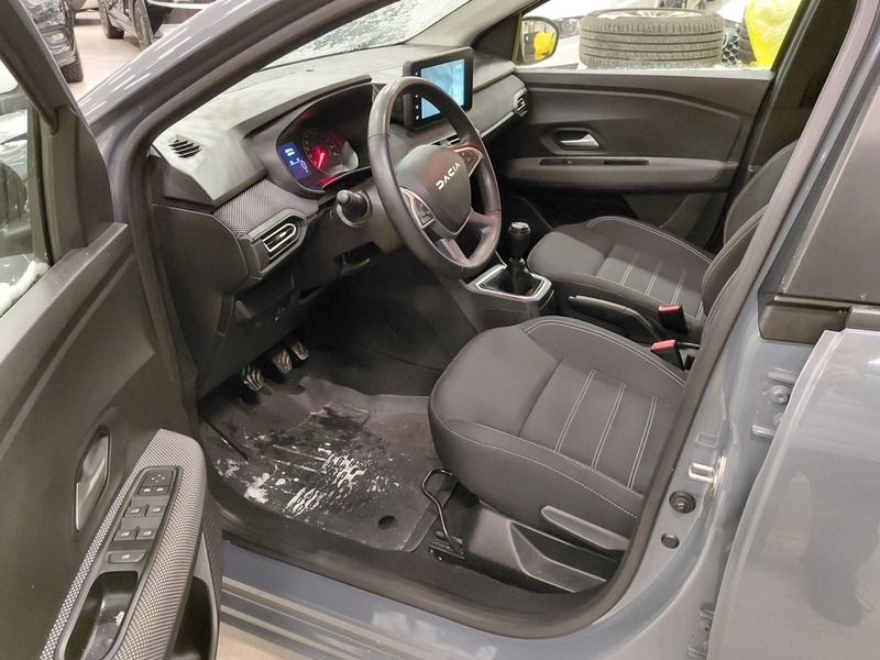 Dacia Sandero vaihtoauto