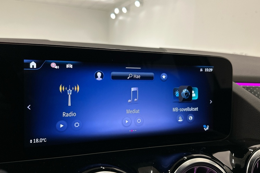 Mercedes-Benz EQA vaihtoauto