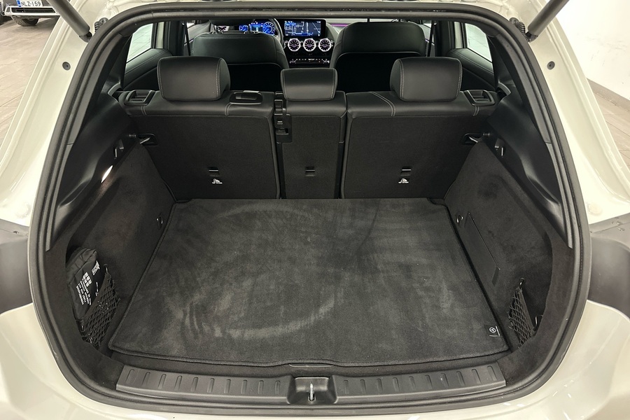 Mercedes-Benz EQA vaihtoauto