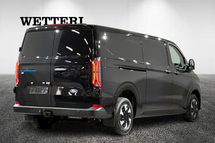 Ford Transit Custom vaihtoauto