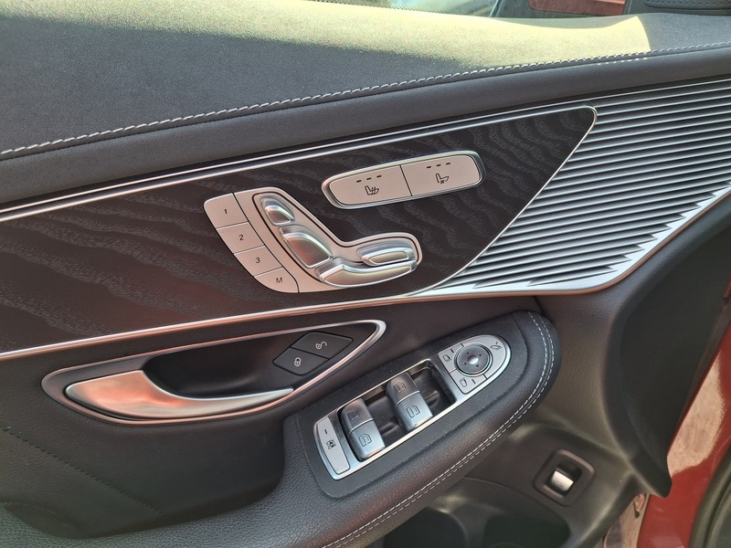 Mercedes-Benz EQC vaihtoauto