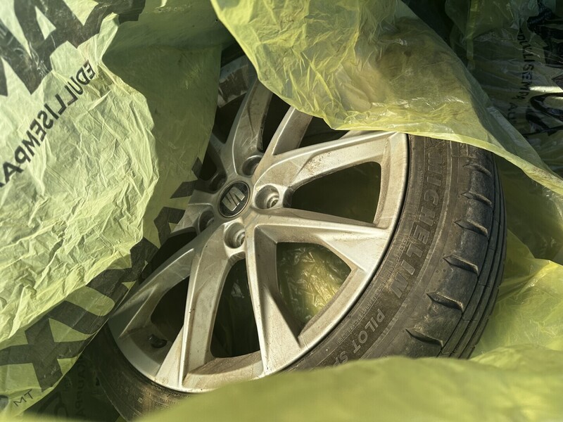 SEAT Leon Sportourer ST vaihtoauto